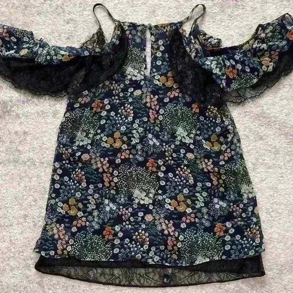 Miss me Lacey top - Picture 5 of 6